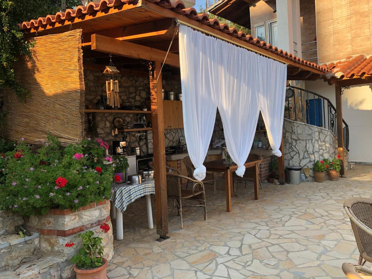 Vila Stefanel View-Frederika Himarë Exteriér fotografie